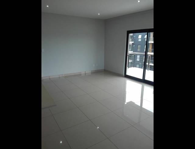3 BEDROOM APARTMENT FOR SALE IN UMHLANGA RIDGE